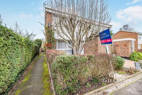 undefined, Dormans Close, Northwood, HA6