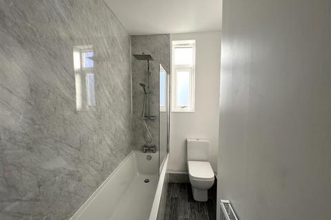 3 bedroom terraced house to rent, Neill Road, Sheffield, S11 8QH