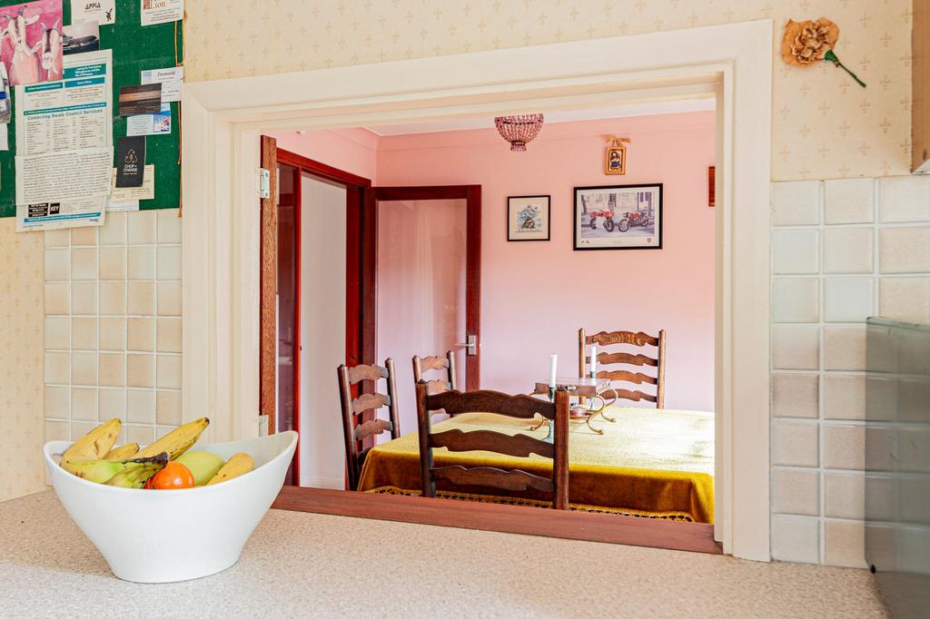 Dining Room (2)