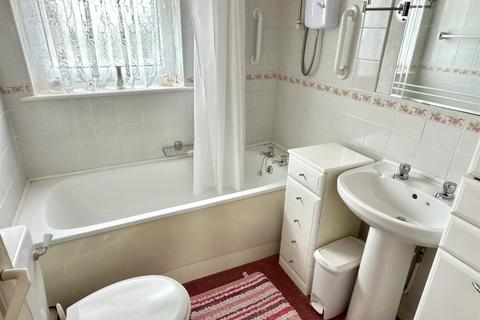 2 bedroom end of terrace house for sale, Kipling Close, Kessingland, Lowestoft, Suffolk