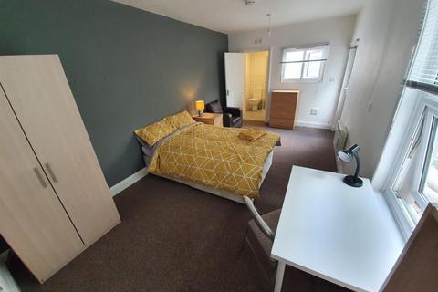 6 bedroom terraced house to rent, Brighton, East Sussex BN2