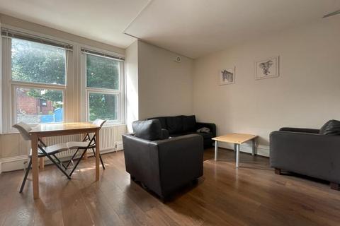 6 bedroom terraced house to rent, Brighton, East Sussex BN2
