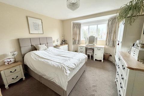 5 bedroom detached house for sale, Bearwood