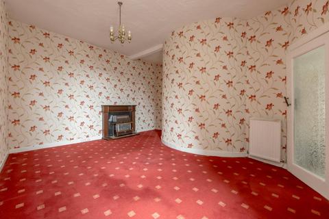 undefined, 233/2 (2f1) High Street, 2 Geddes Entry, Edinburgh, EH1 1PE