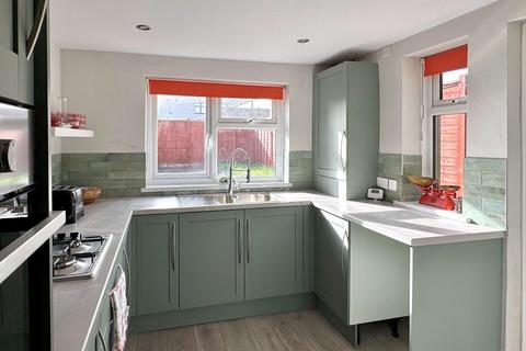 2 bedroom end of terrace house for sale, Hannah Street, Barry