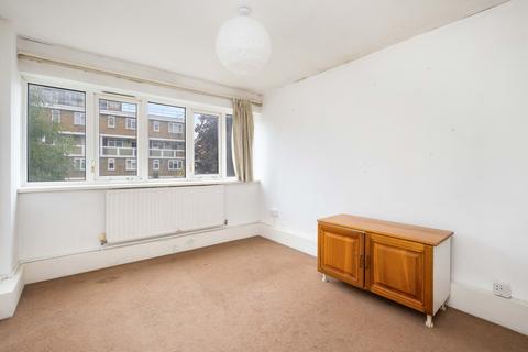 2 bedroom maisonette for sale, Kedleston Walk, London, E2