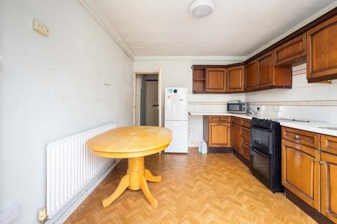 undefined, Kedleston Walk, London, E2