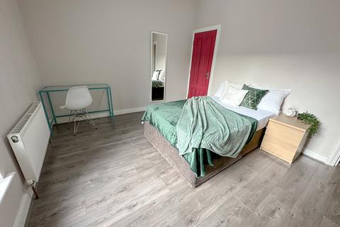 undefined, Sutcliffe Street, L6 6AS,