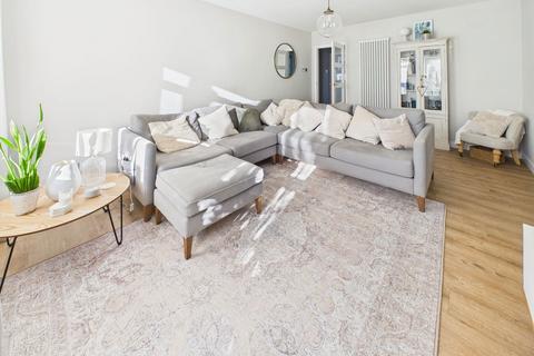 2 bedroom ground floor flat for sale, Southdown Road, Shoreham by Sea