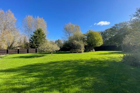 1 bedroom detached house for sale, Catts Hill, Mark Cross