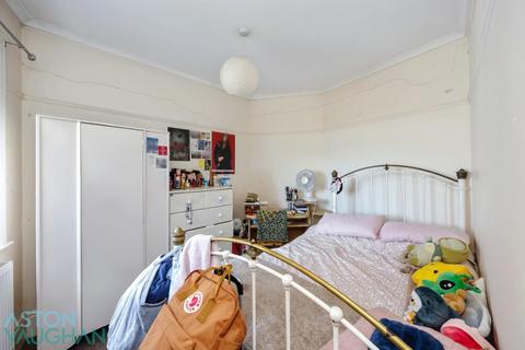 4 bedroom terraced house to rent, Brighton, East Sussex BN2