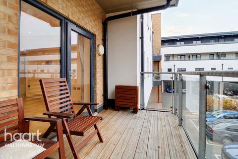 undefined, Thornbury Way, Walthamstow