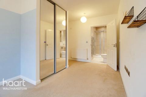2 bedroom apartment for sale, Thornbury Way, Walthamstow