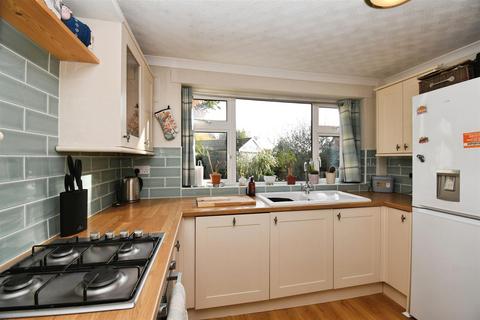 3 bedroom semi-detached house for sale, Plantation Drive, North Ferriby