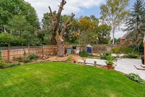 4 bedroom detached house for sale, Digswell Lane, Welwyn