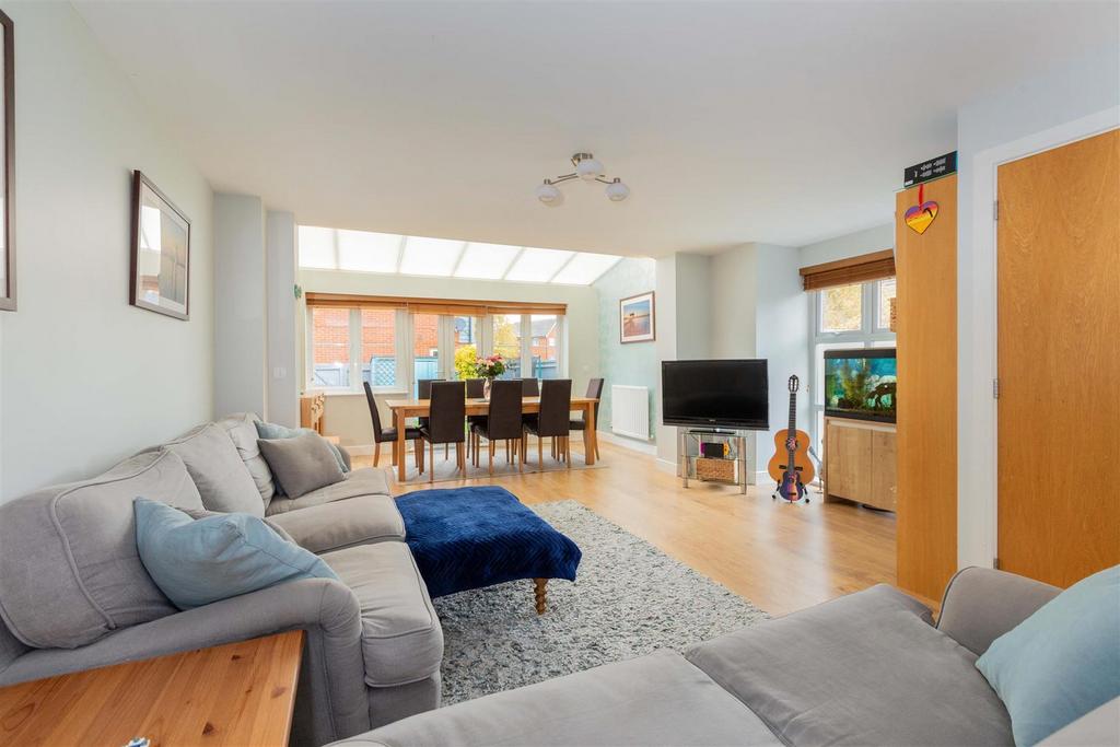 18 Mathercombe Road-12.jpg