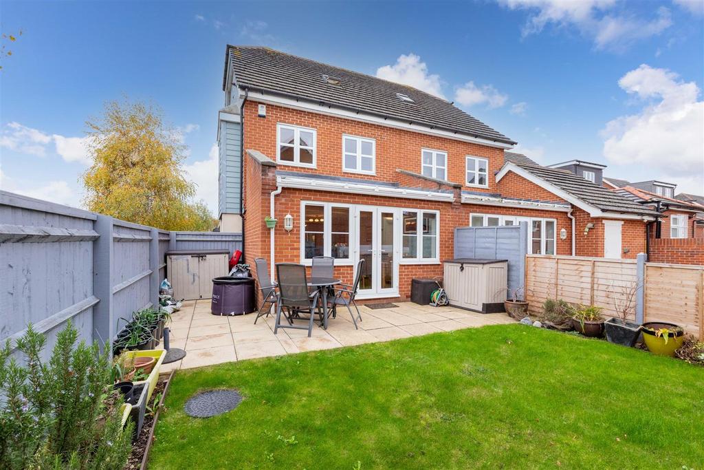 18 Mathercombe Road-7.jpg