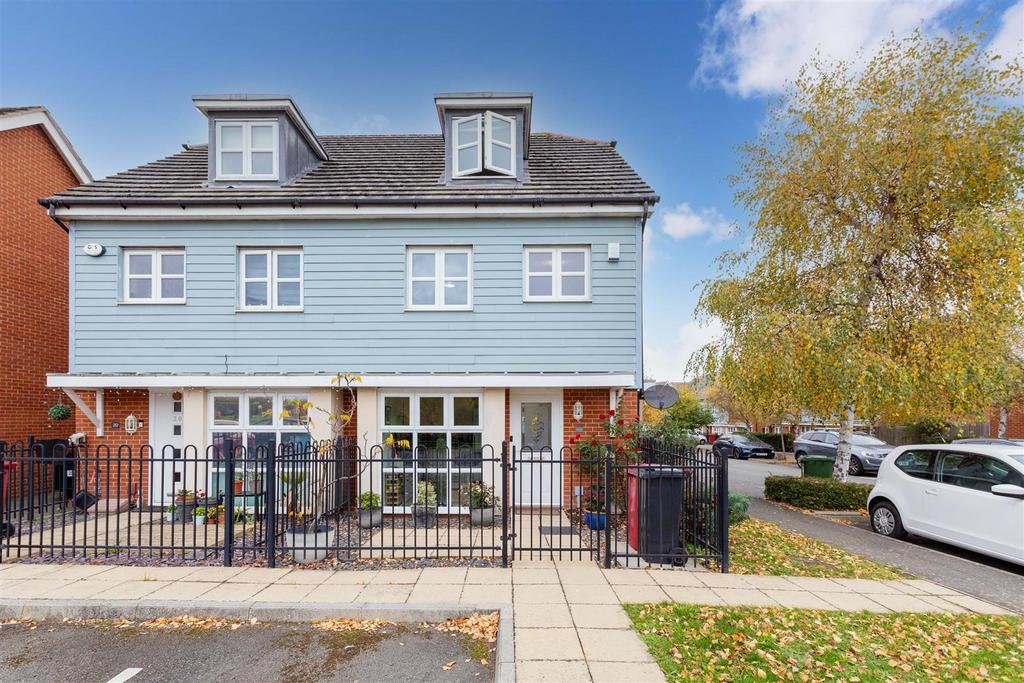 18 Mathercombe Road-5.jpg