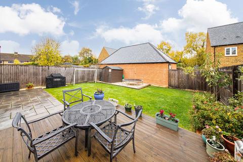 3 bedroom detached house for sale, Stirling Close, Kings Sutton, Banbury, OX17 3FU