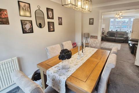 undefined, Bulrush Close, Brownhills, Walsall