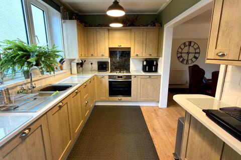 3 bedroom semi-detached house for sale, Bryniau Road, West Shore, Llandudno