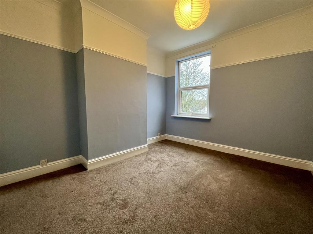 Back bedroom
