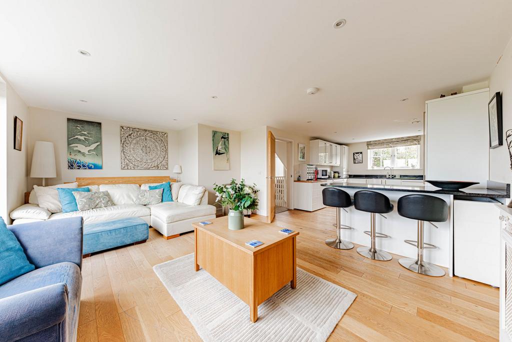 Living Room (6)