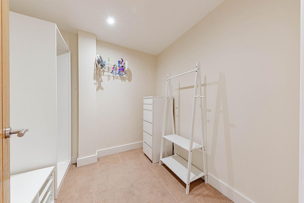 Bedroom (1)