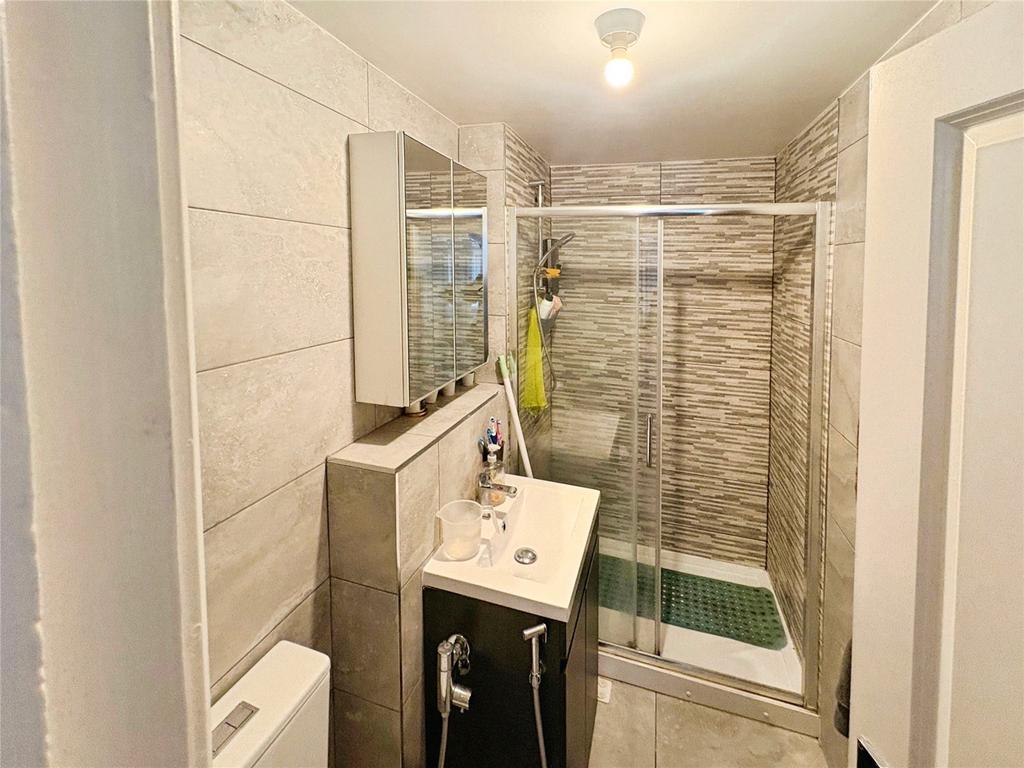 Ensuite Shower Room