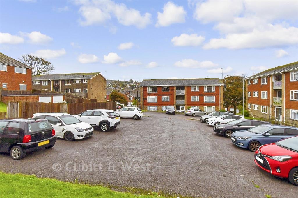 Driveway/Parking