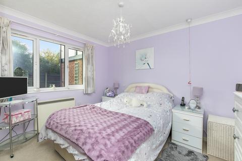 2 bedroom semi-detached house for sale, Fairlawns, Shoreham-By-Sea, West Sussex, BN43 6BW
