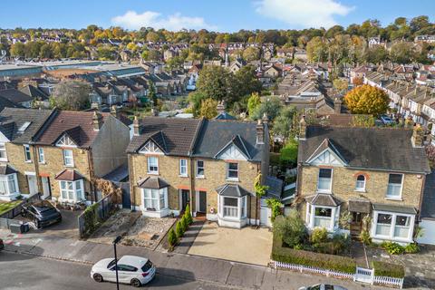 undefined, Chelsham Road, South Croydon CR2