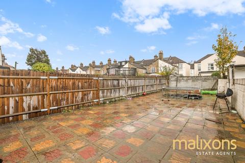 4 bedroom terraced house for sale, Trafford Road, Thornton Heath CR7