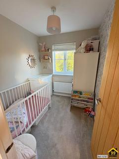 28 Chase Farm Close, Waltham Chase, Southampton, SO32 2UD