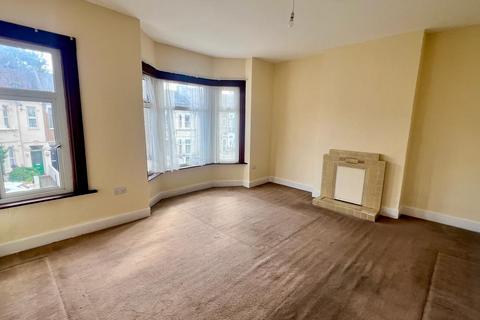 4 bedroom terraced house for sale, London, E6