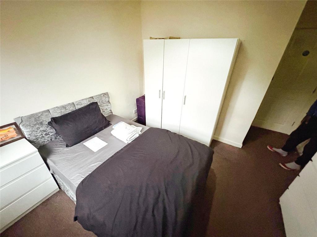 Waterloo Road, West Midlands WV1 1 bed in a house share to rent - £495 ...