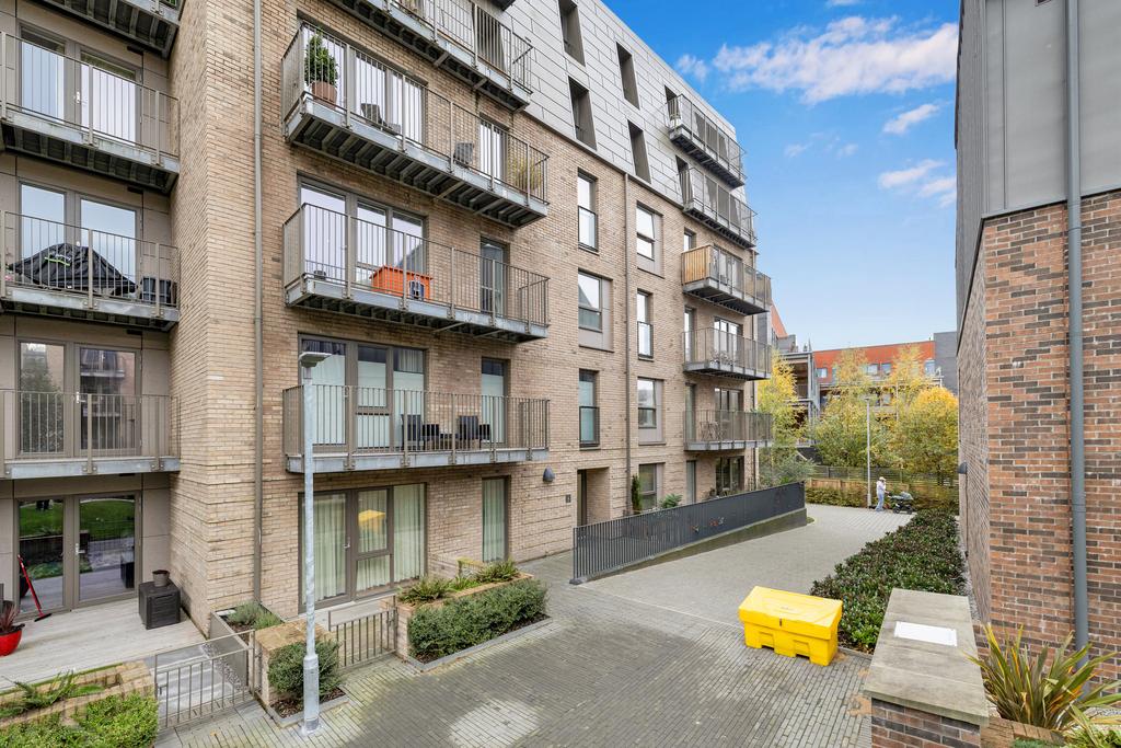 Property Image 16