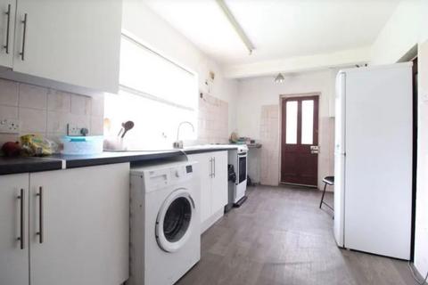 undefined, Orchard Way, Luton, Bedfordshire