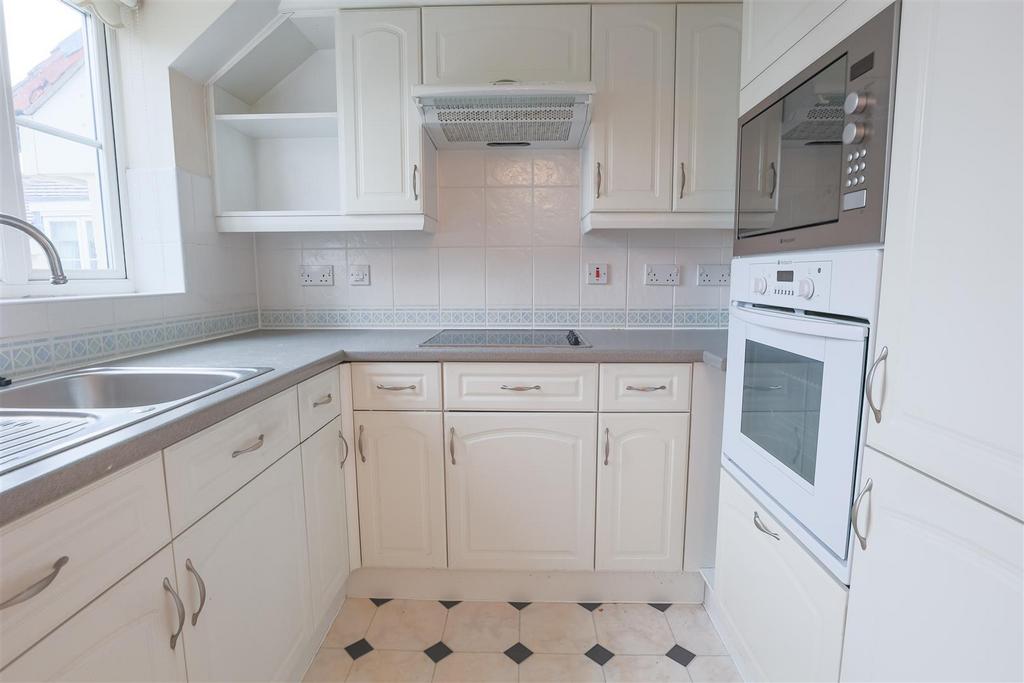 40 Pegasus Court14 .jpg