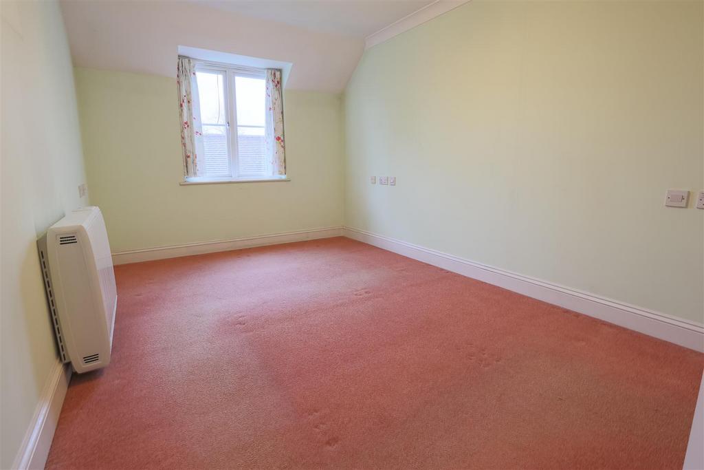 40 Pegasus Court3 .jpg