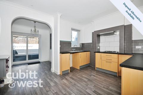 undefined, *DISCOUNT ON FIRST MONTHS RENT*Goodwood Road Southsea PO5