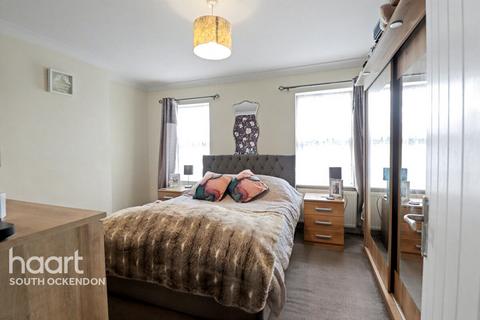 undefined, Mill Road, Aveley