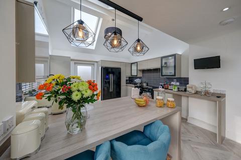 undefined, Lymmington Avenue, Lymm WA13