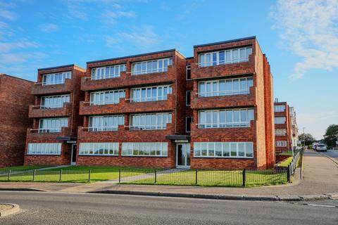 2 bedroom ground floor flat for sale, Albany Court, Runton Road, NR27