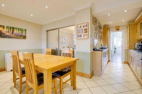 undefined, Fouracres, Enfield