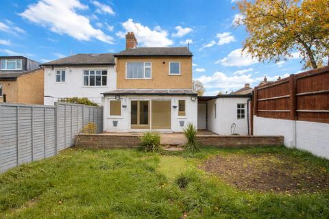 3 bedroom house for sale, Harrow Road, Carshalton SM5