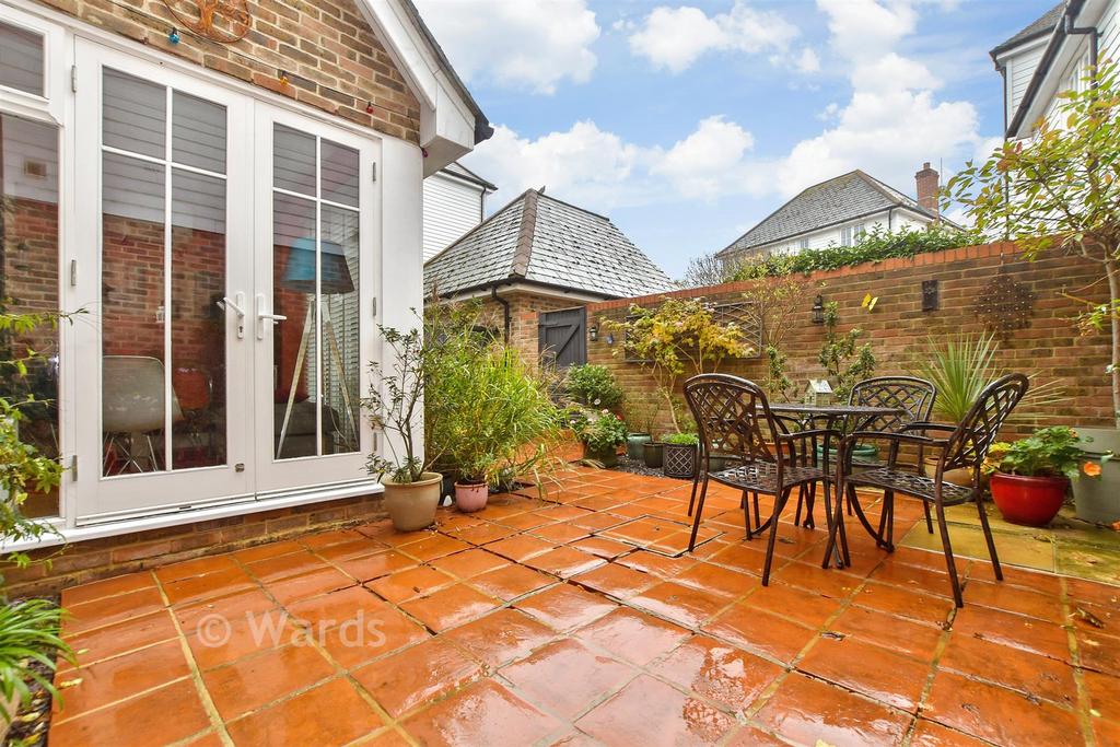 Patio / Decking