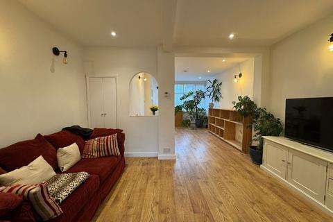 undefined, Fernside Avenue, Feltham, TW13