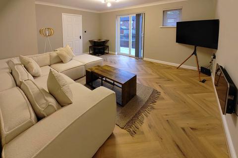 undefined, Chester Road, Stretford, Manchester, M32
