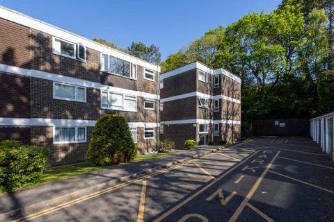2 bedroom ground floor flat to rent, Leighton Lodge, Branksome Wood Road, Bournemouth, BH2